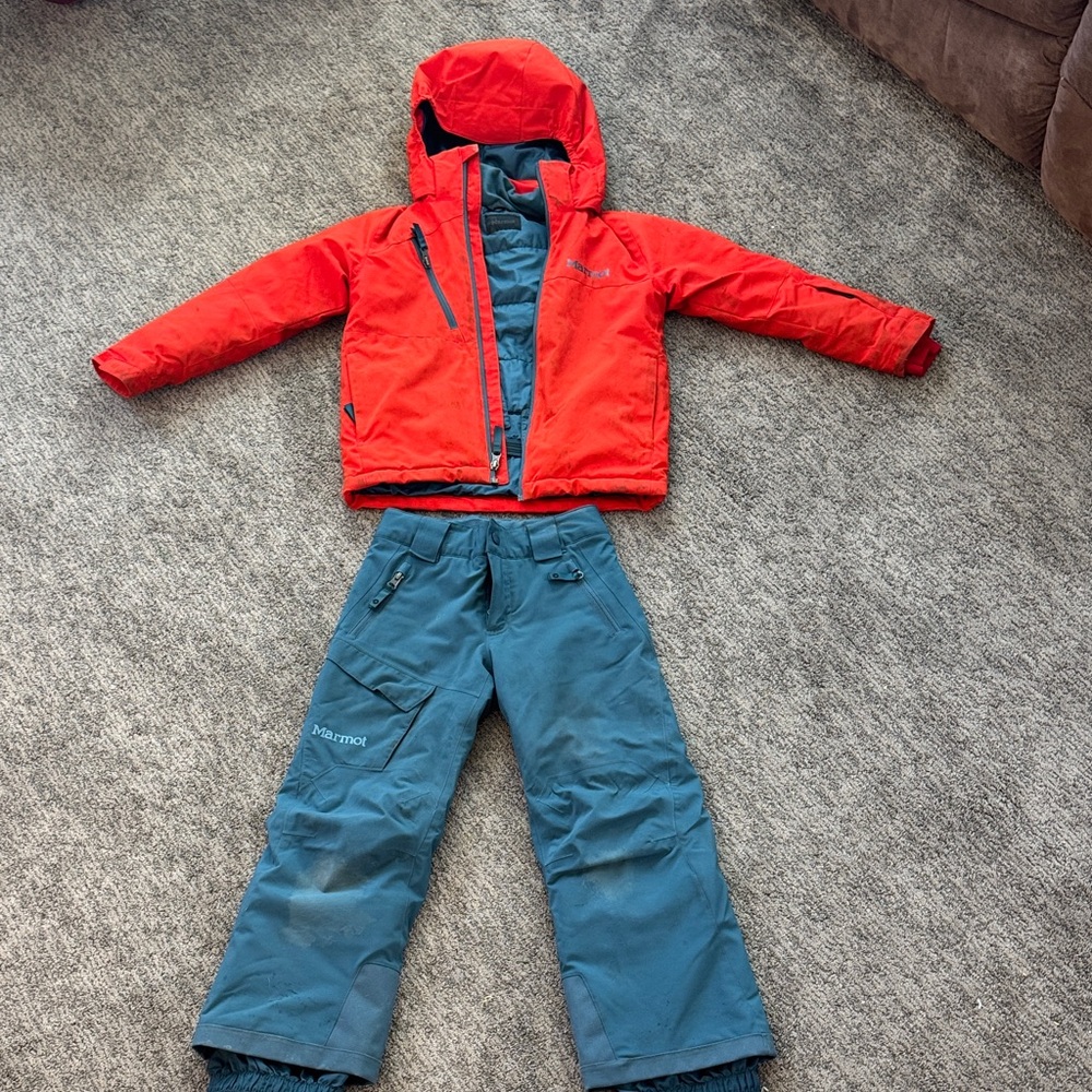 Marmot Vibrant Red and Deep Blue Kids' Winter Set